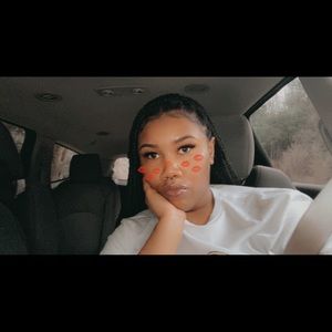 Meet your Posher, Mariah